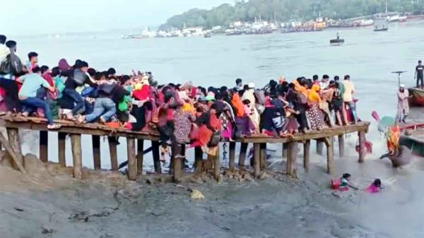 পারাপারে অব্যবস্থাপনা - দুর্ঘটনায় আহত দুই শতাধিক