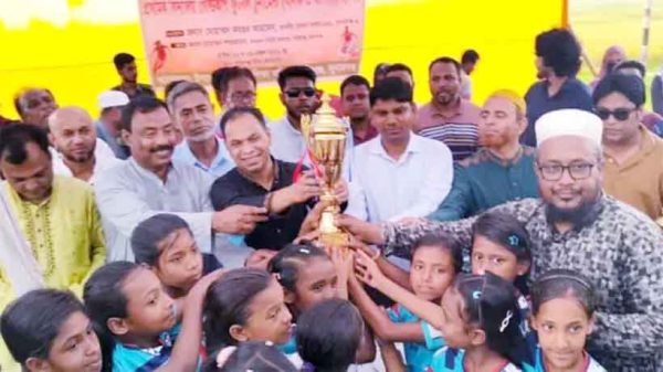 শিক্ষক-অভিভাবকের যৌথ দায়িত্বেই বাড়বে শিক্ষার মান