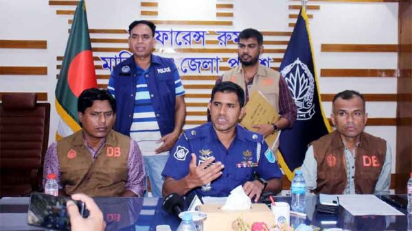 গ্রেপ্তারের আগেই প্রস্তুত আইনজীবী - পুলিশের উদ্বেগজনক তথ্য