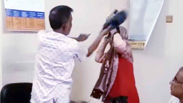 রাজশাহীতে কলেজ শিক্ষিকাকে ইউনিয়ন বিএনপি নেতার লাঞ্ছনা মারধর