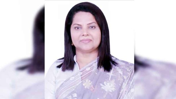ঢাকার প্রশাসনের ইতিহাসে প্রথম নারী ডিসি ফরিদা খানম