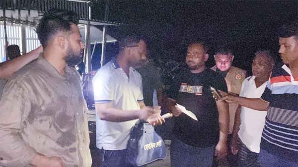 দোহারে বালু খেকোদের বিরুদ্ধে অভিযানে জেল জরিমানা