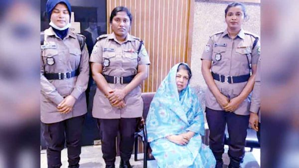 সহিংসতার মামলায় সাবেক স্পিকার শিরীন শারমিন গ্রেপ্তার