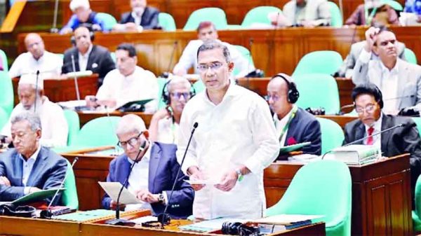 এই চেয়ারে বসলে আগুনের তাপ লাগে - সংসদে প্রধানমন্ত্রী